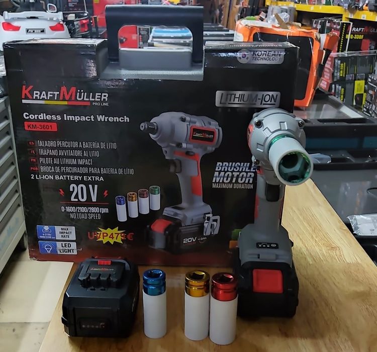 Maquina de Impacto 2 baterias de 20V 4.0Ah 350Nm