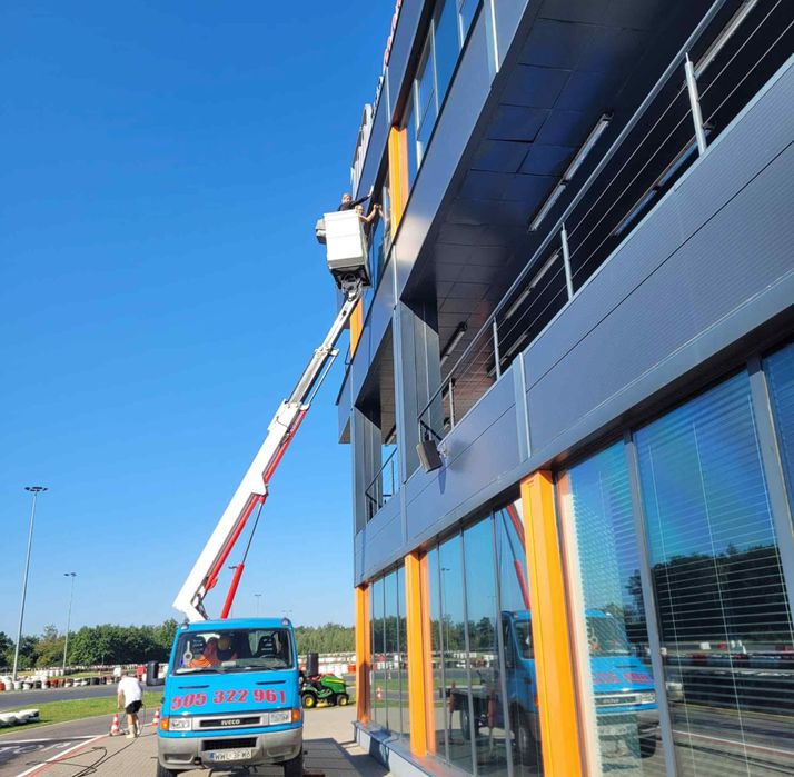 Sprzatanie , mycie okien