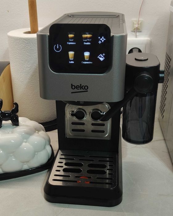 Ekspres Beko CaffeExperto