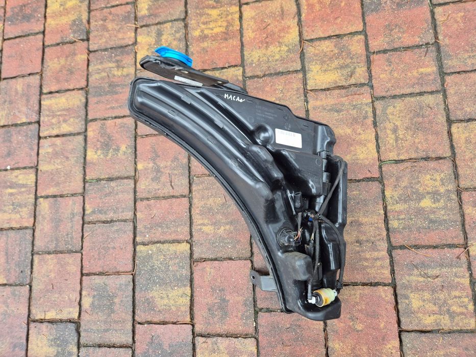 zbiorniczek spryskiwaczy porsche macan 95b