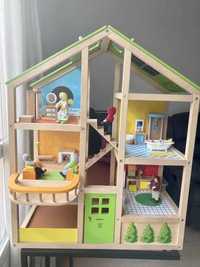 Casa de bonecos em madeira
