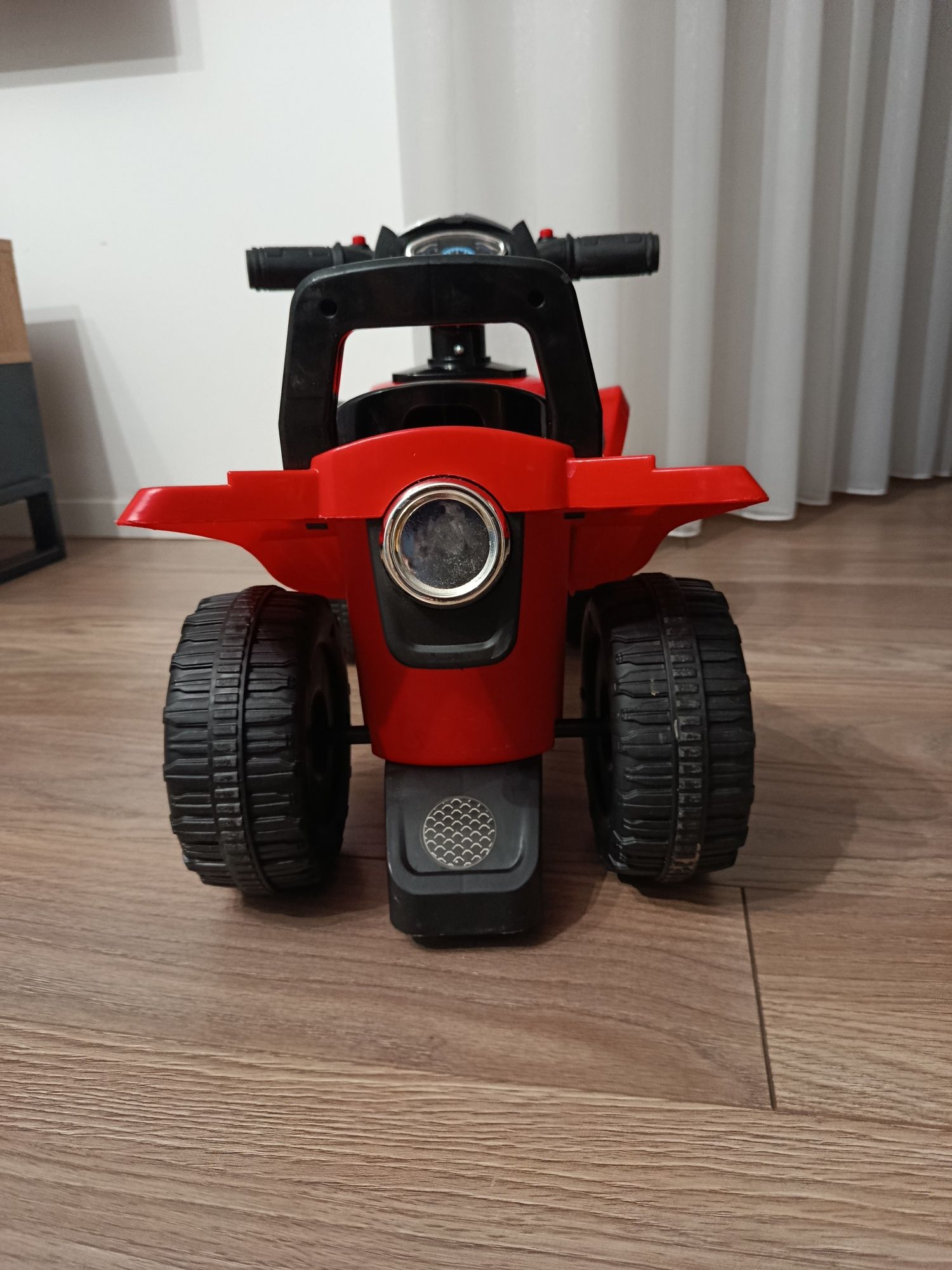Jeździk pchacz Quad