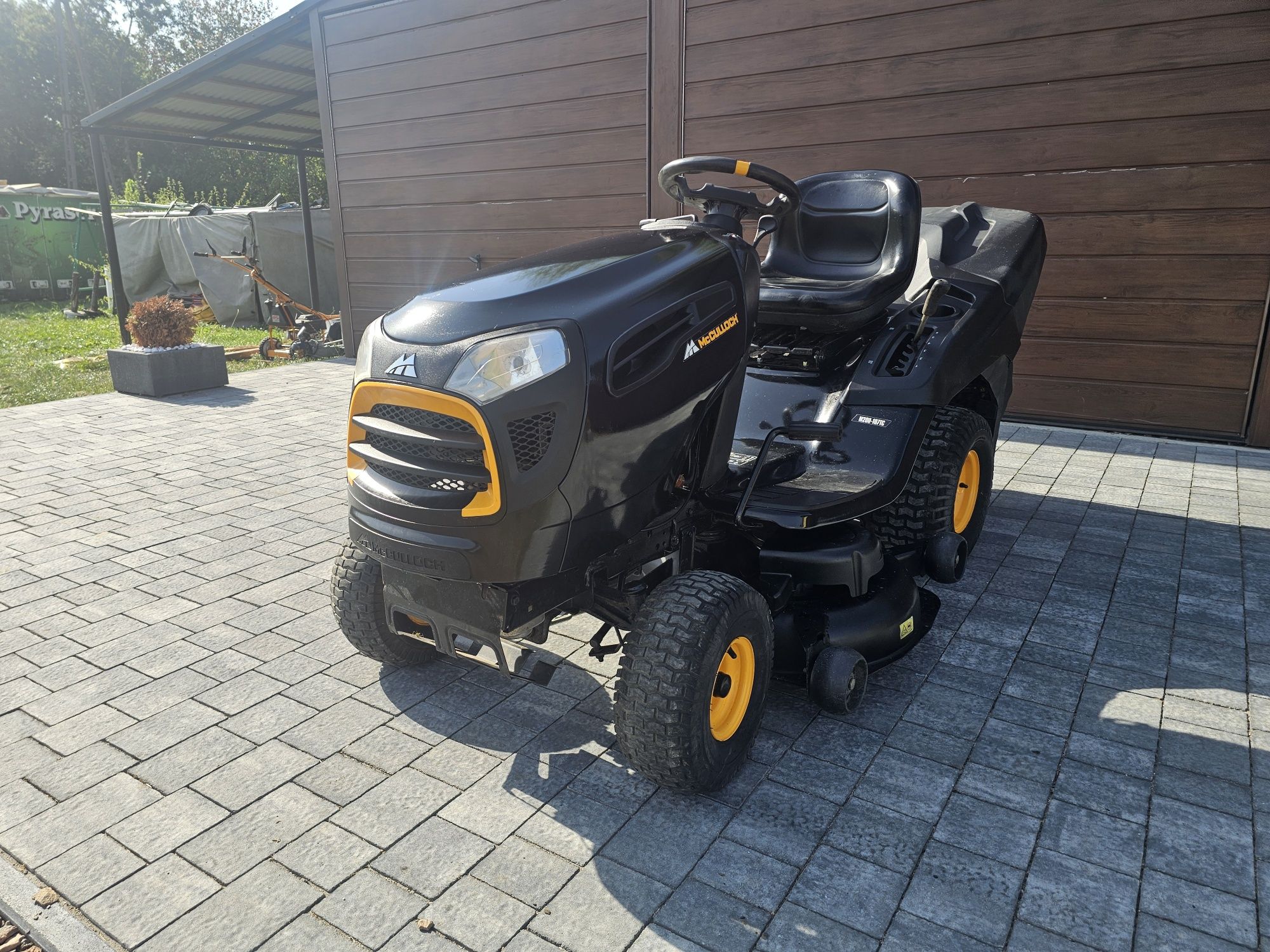 Traktorek kosiarka MACCULLoCh/husqvarna 20KM V2 pompa,hydro,idealny st