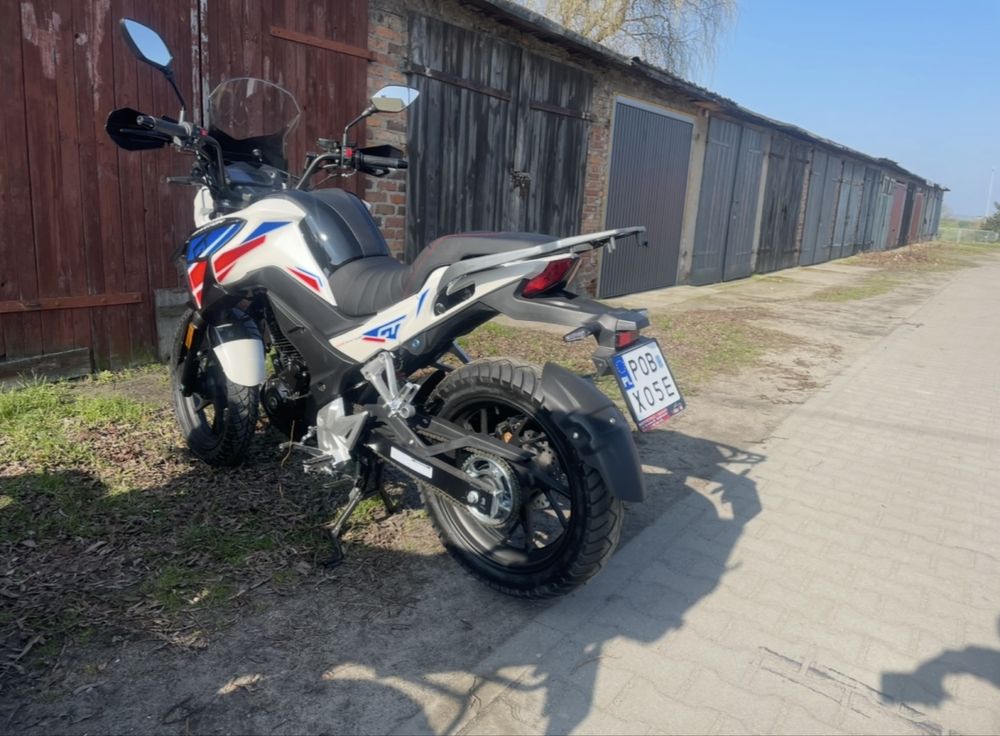 Barton GT 125 – 2024 | 890 km | Kufer