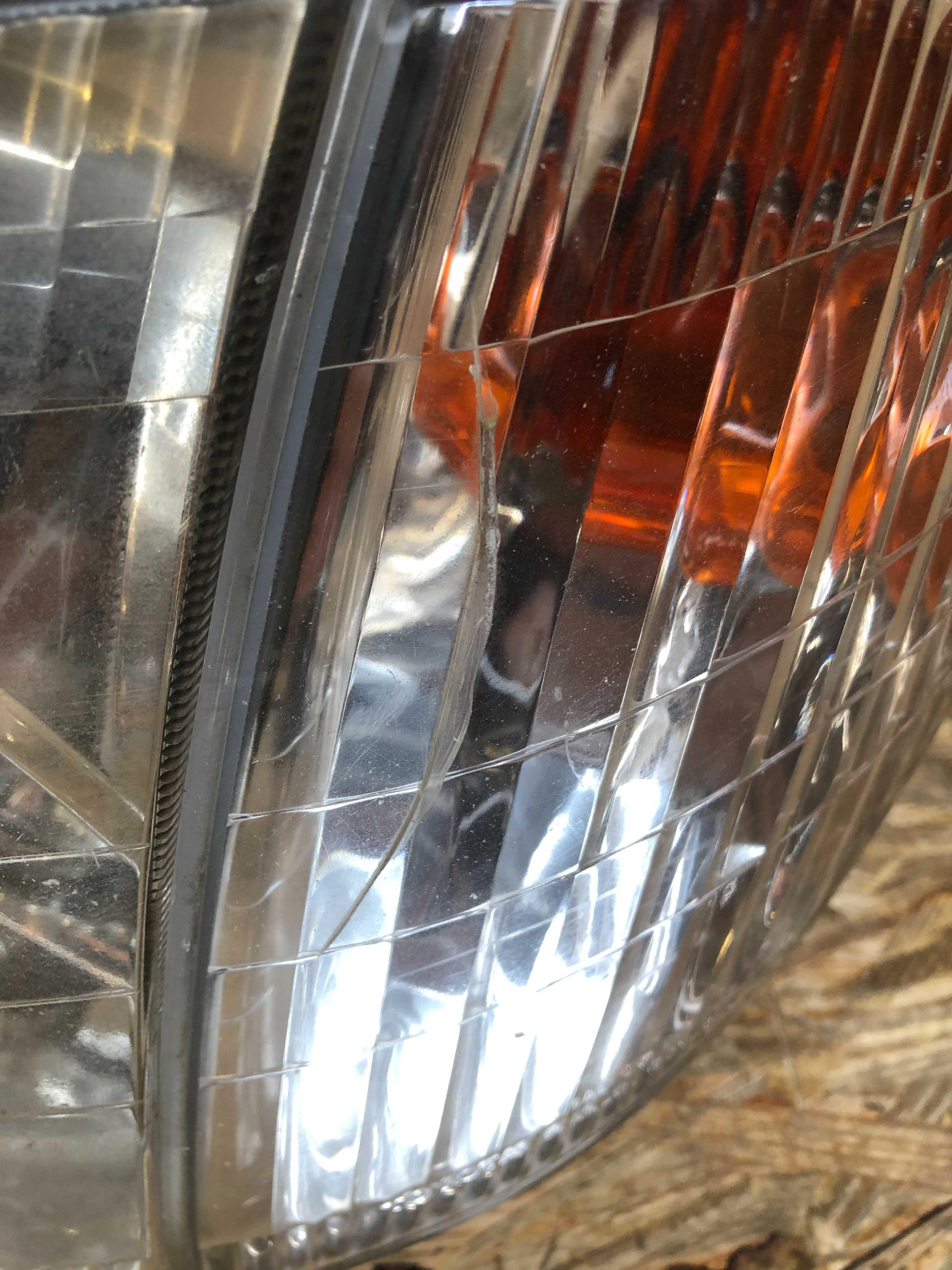 Lampa/reflektor przedni lewy lexus ls400