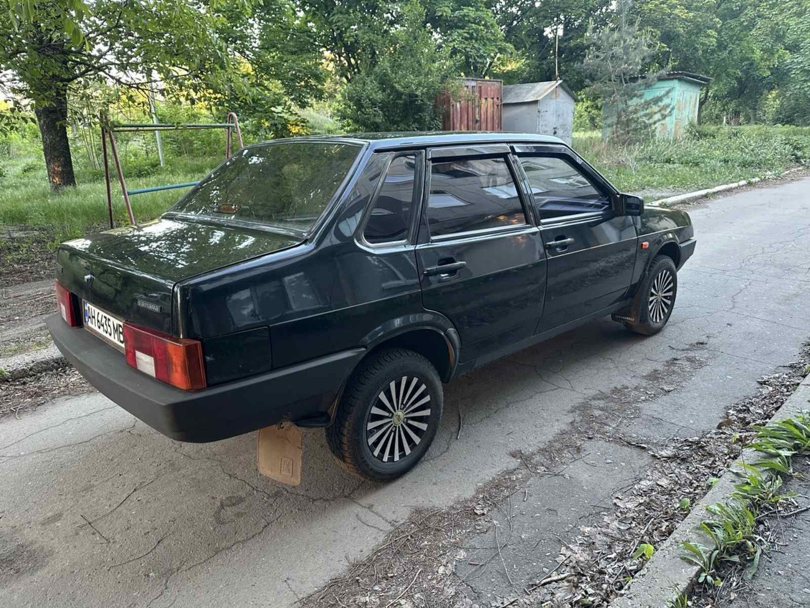 Автомобиль ВАЗ 21099