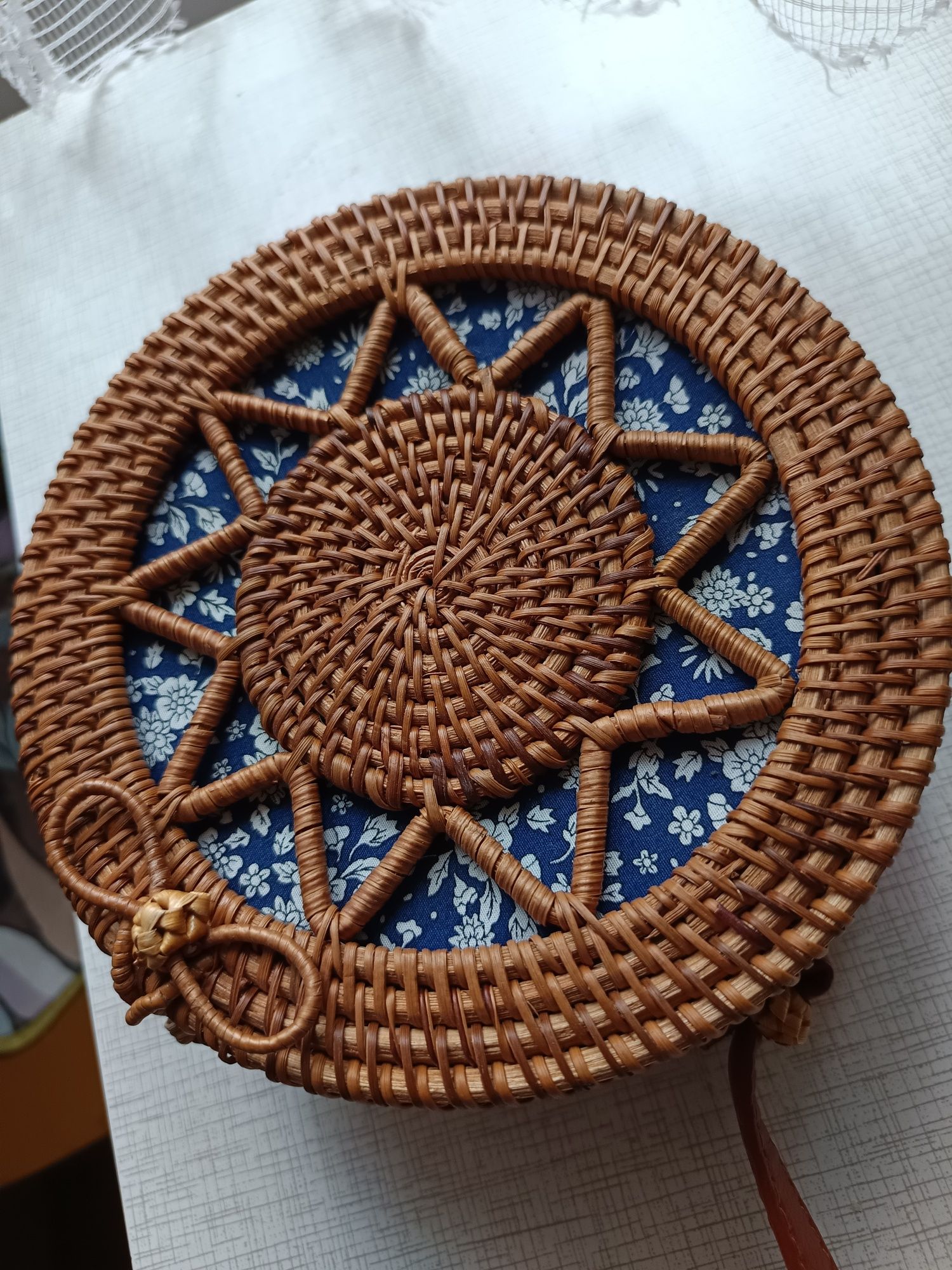Torebka okrągła wiklinowa boho handmade Bali