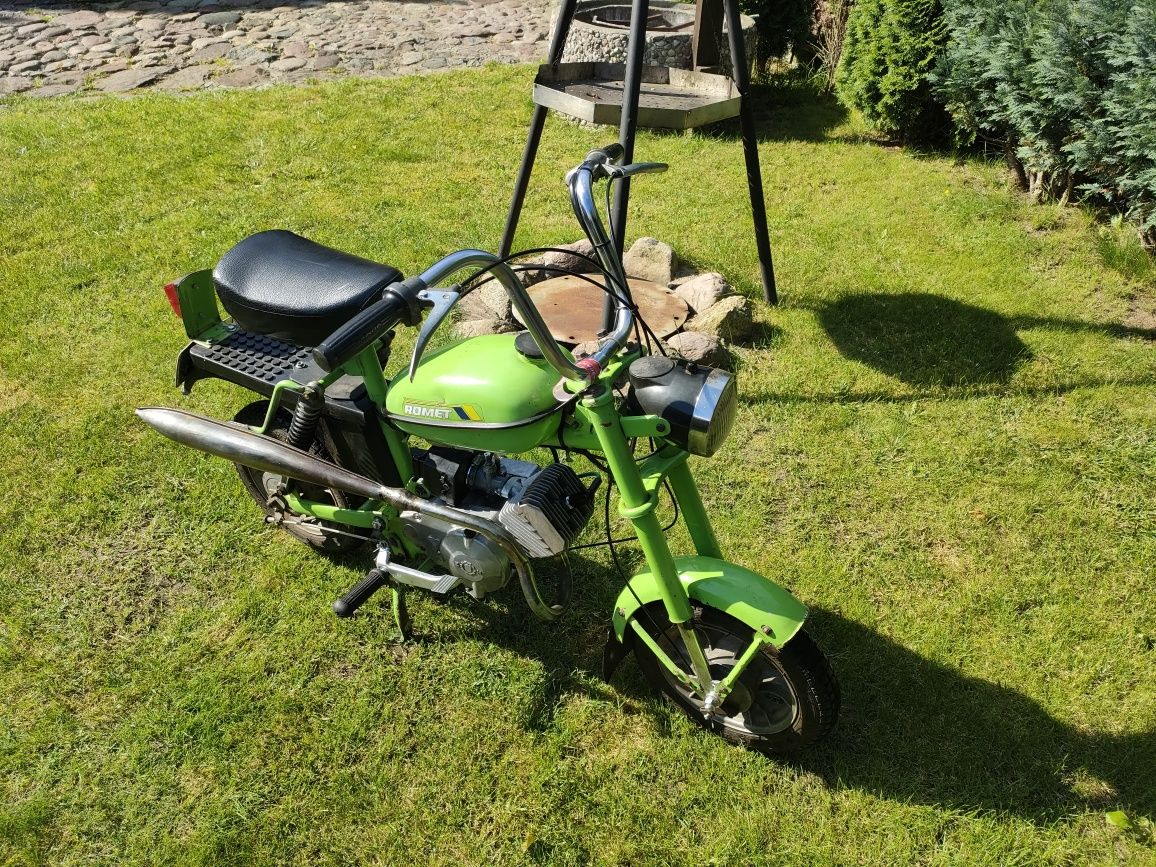 Motorynka Pony M 2 1987 r zarejestrowana w orginale