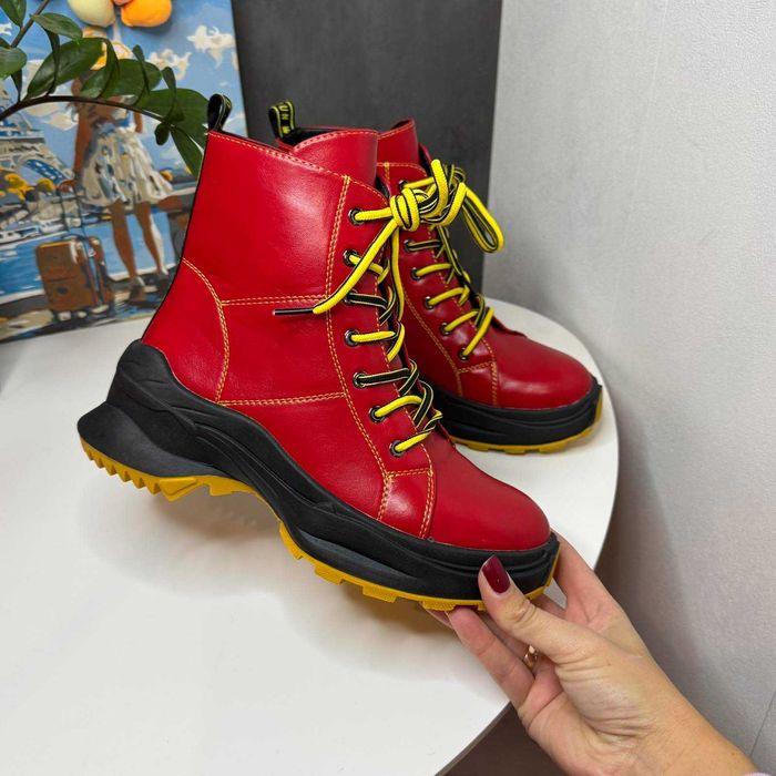 Новые женские ботинки р.36 (23.5 см),демисезонные.