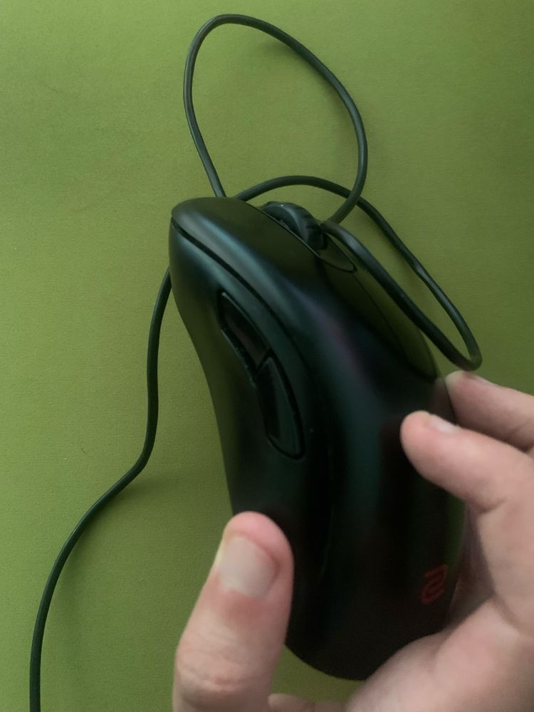 Игровая мышь, Zowie EC1-B.
