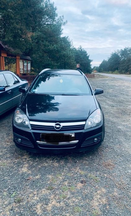 Продам не розмитнене  хороше авто