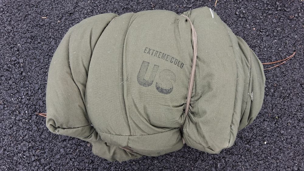 Pack militar de sobrevivência