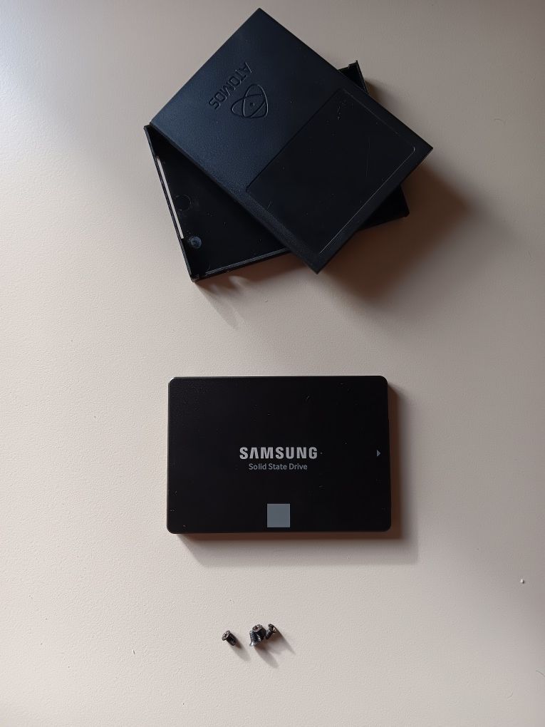 SSD + Leitor SSD
