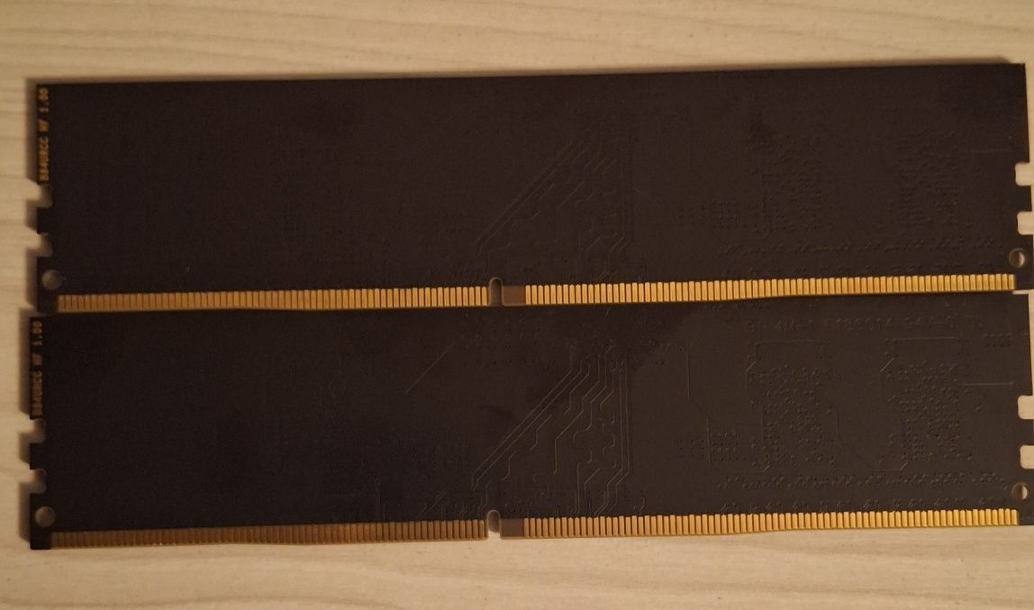 Оперативка TEAMGROUP DDR4 16 ГБ (2×8 ГБ) 3200 MHz