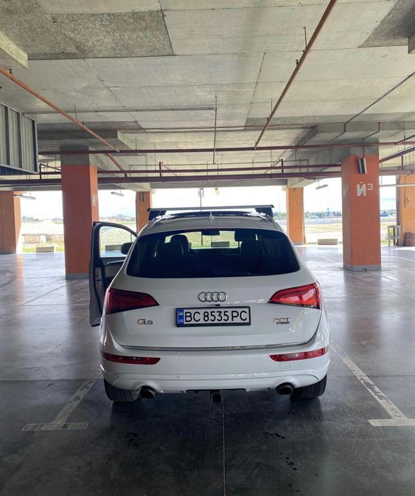 Audi Q 5 2017 2.0 бензин ( обмін 7 місць )