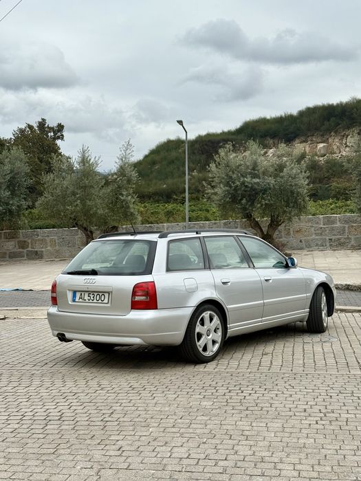 Audi S4 Avant 2.7 V6 quattro