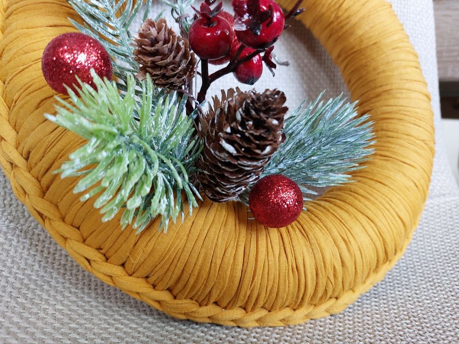 Wianek wieniec bożonarodzeniowy świąteczny