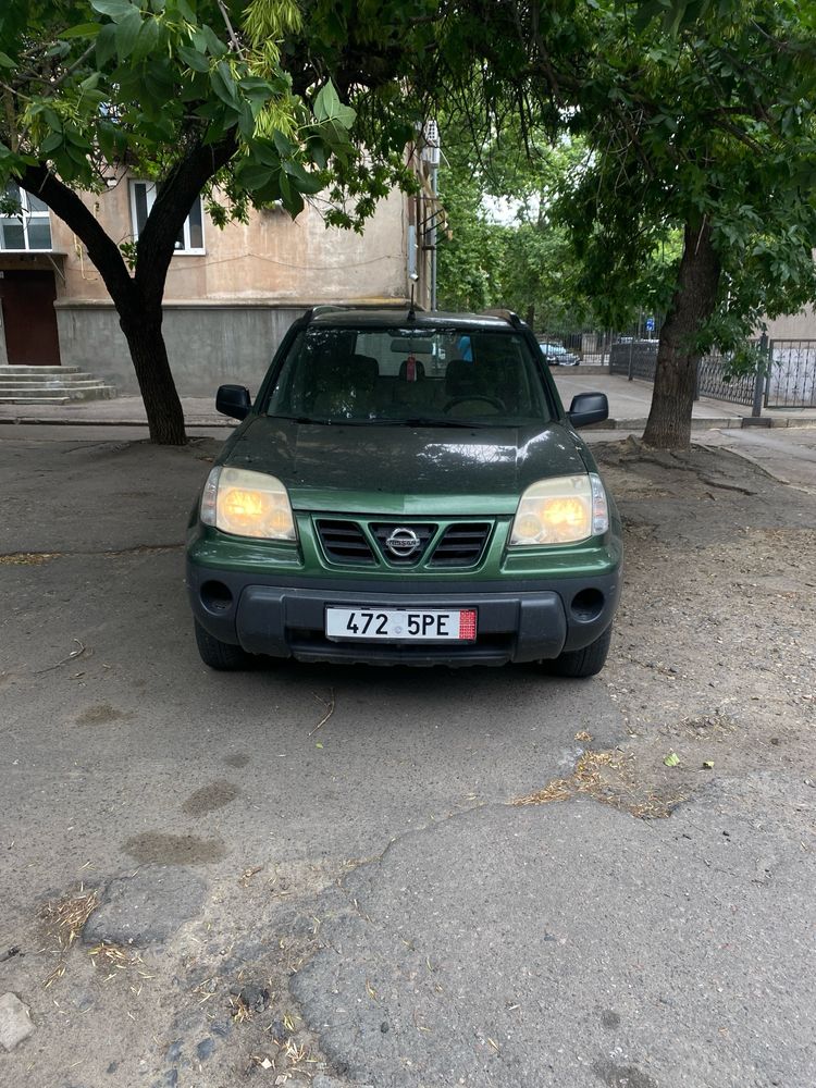 Nissan x-trail 2.2D повний привід