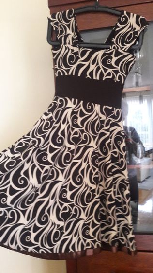 Sukienka beż-brąz elastyczna ramiączka 36-38 pasek atłas suknia