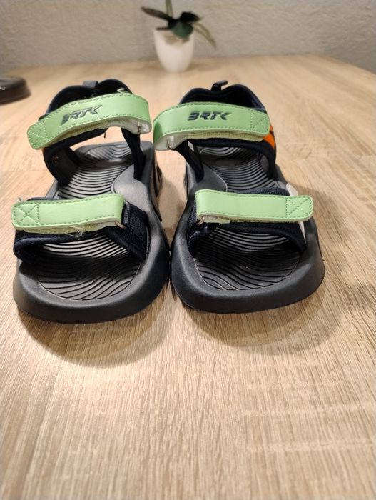 Buty sandały dziecięce Bartek. Rozmiar 35