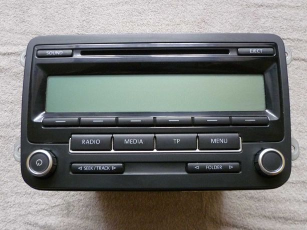 Radio CD RDC 310 z kodem sprawne do samochodów VW