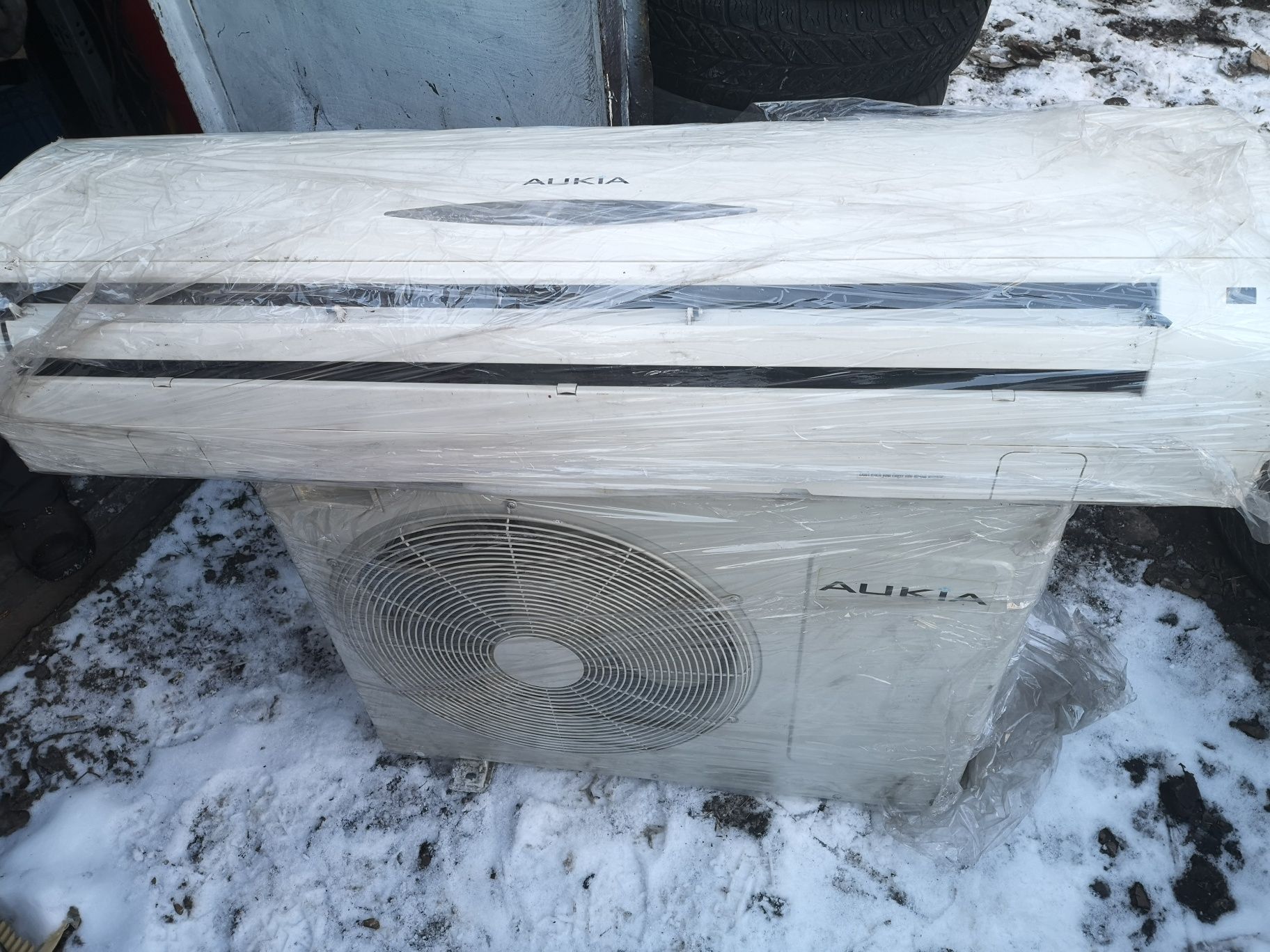 Klimatyzacja aukia Asw-h18b4 z funkcja grzania