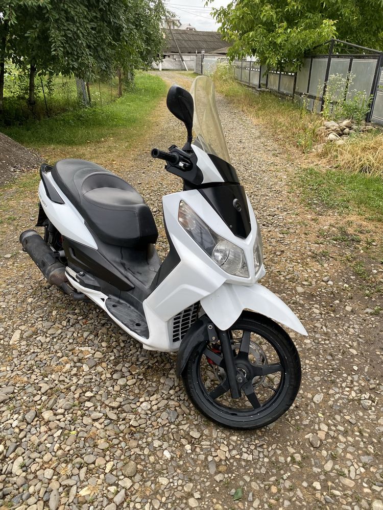 Максі скутер SYM citycom 300i