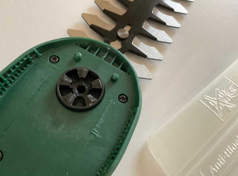 BOSCH ostrze do krzewów Multi-Click 12 cm ISIO