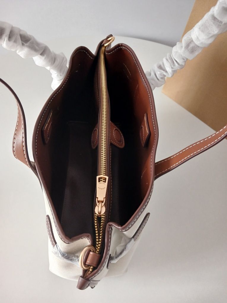 Сумка Coach в наявності  коач коч