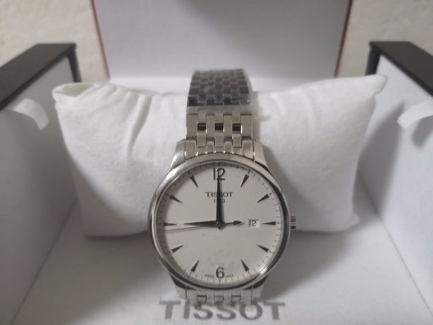 Продам новые оригинальные часы TISSOT TRADITION