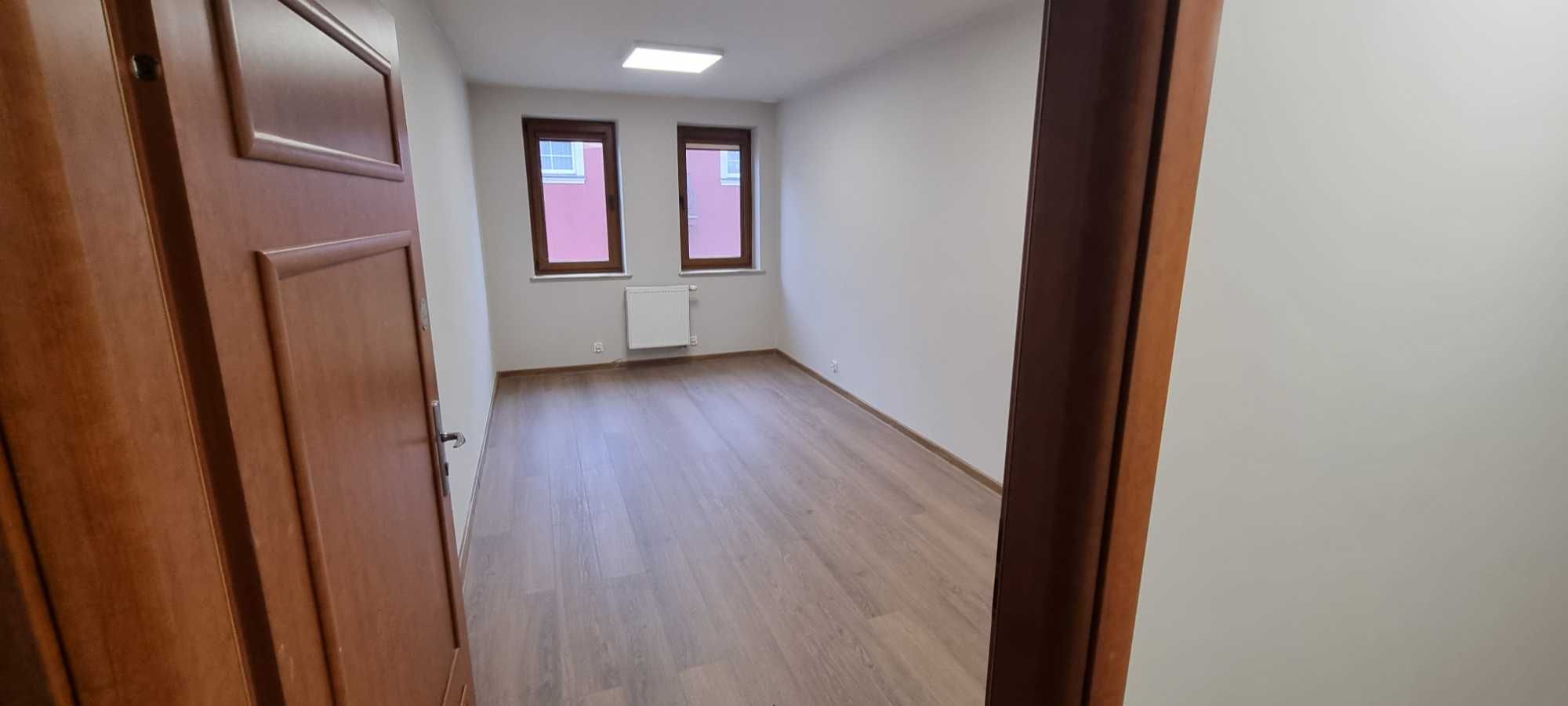 Lokal usługowo - biurowy 120m2 Złotniki