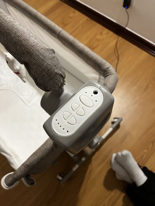 Berço eletrico balança/musica