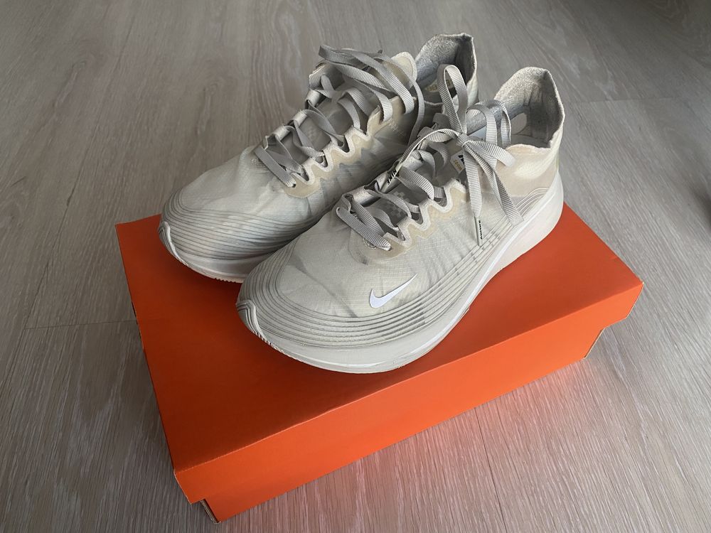 Nike Zoom Fly SP - buty US 8 (41)