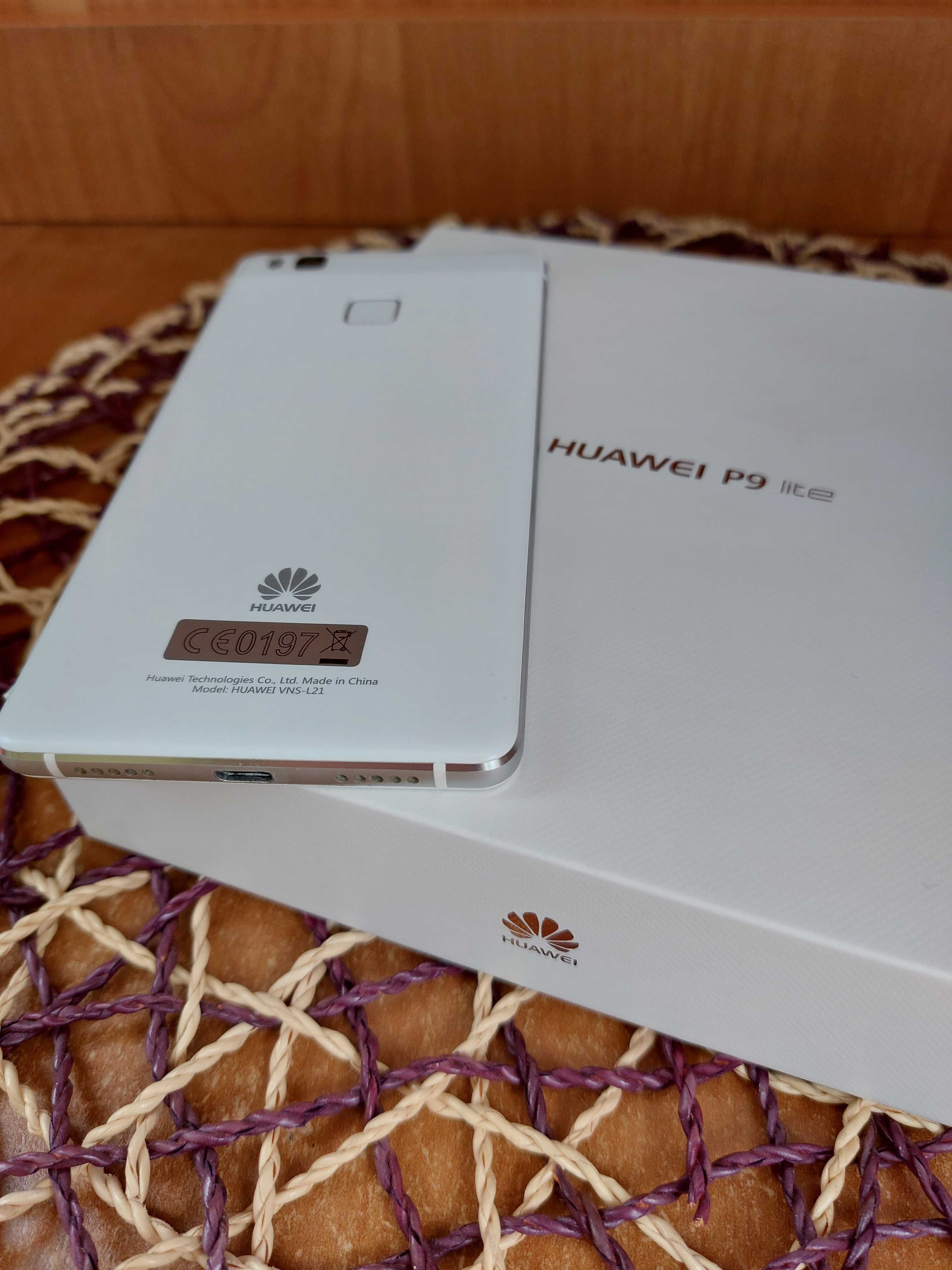 Huawei P9 lite biały + słuchawki + ładowarka (stan idealny)