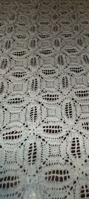 Colcha renda feita a mão.