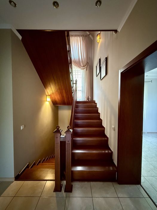 Продаж будинку Чайки/302м2/газ/цоколь/сауна/Борщагівка/5 км від Києва