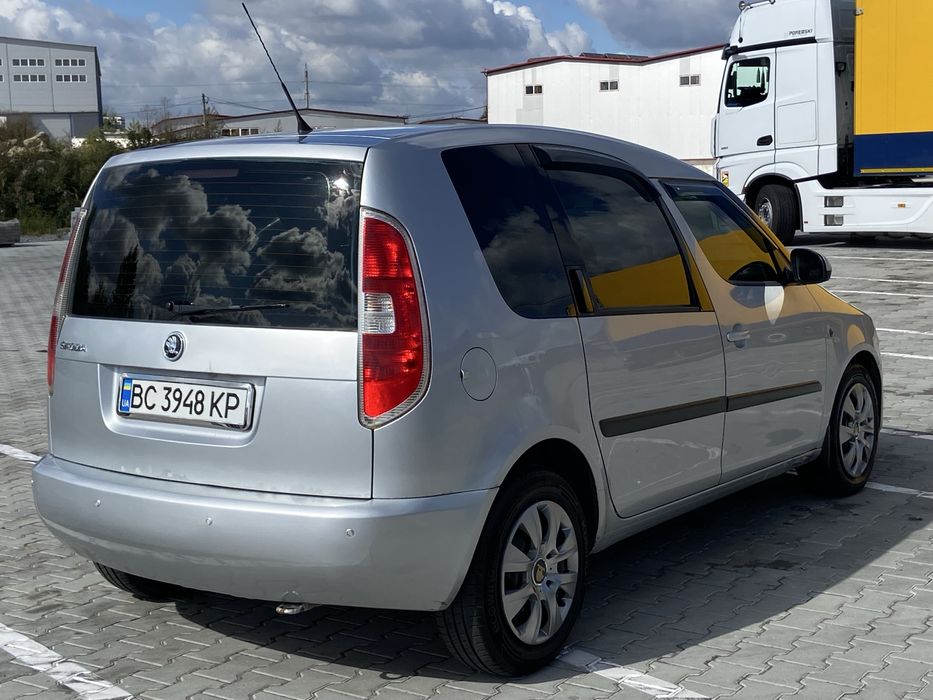 Продам Skoda Roomster 1,6 TDI 2010 рік