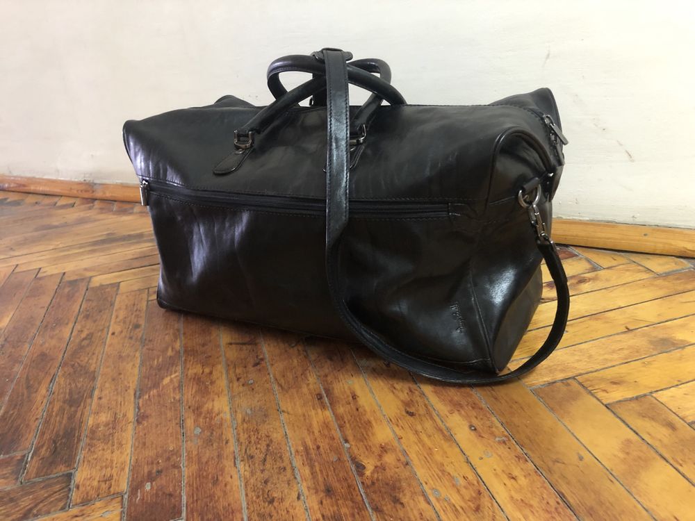 Кожанная дорожная сумка на молнии Tony Perotti АРТ: 8023SB-I