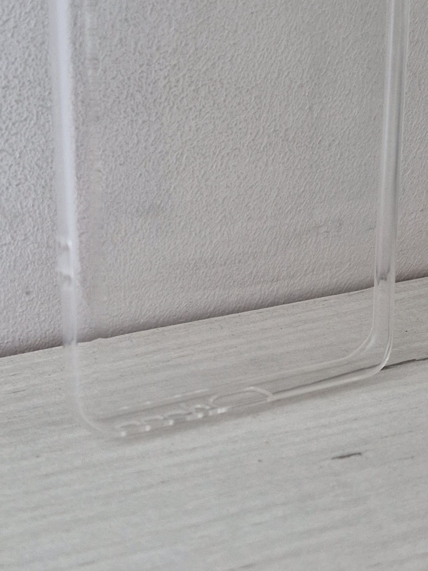 Ultra Clear 1mm Case do Motorola Edge 40 Neo Przezroczysty