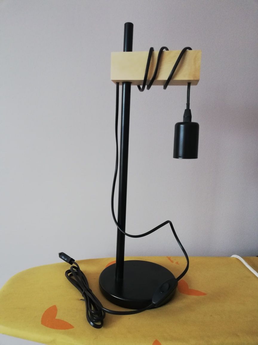 Lampa stojąca w stylu rustykalnym Eglo Townshed