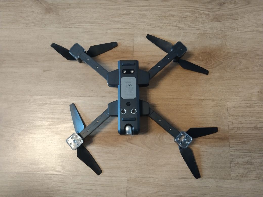 Dron Bugs 4W GPS,Wi-Fi kamera