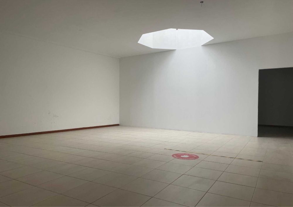 200m2 para Restauração, Comércio ou Serviços