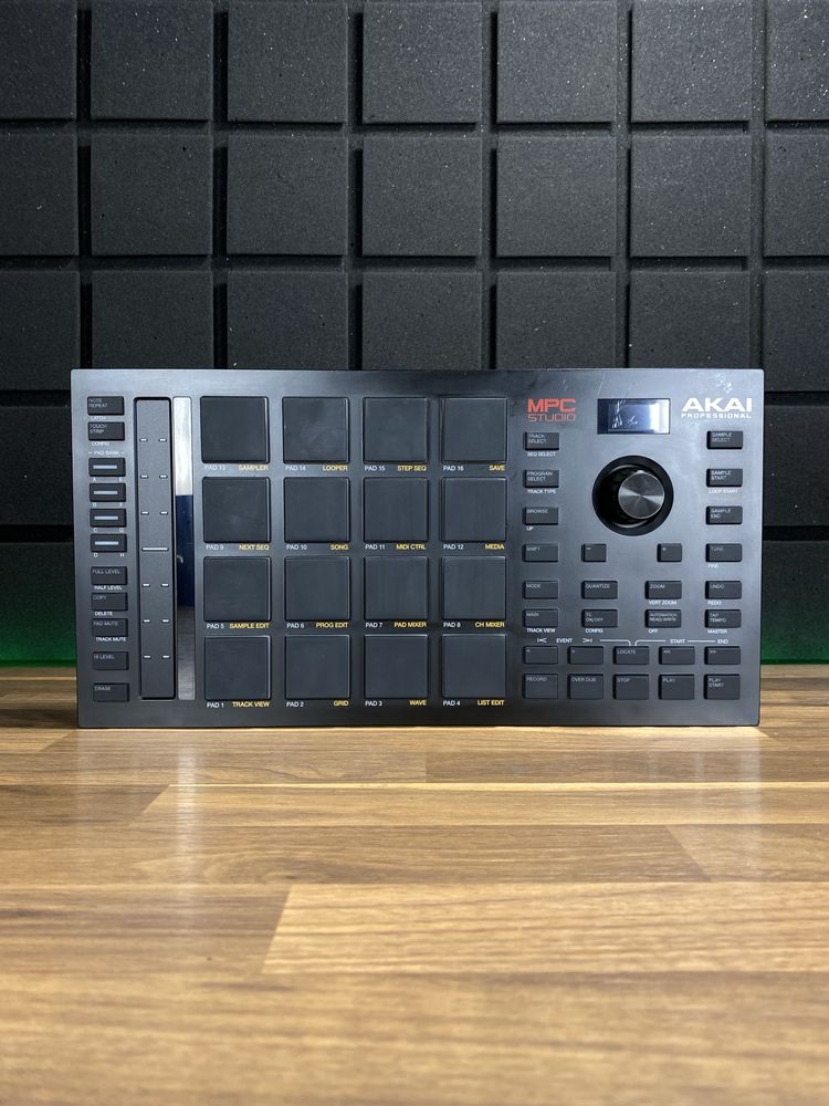 Akai MPC Studio 2