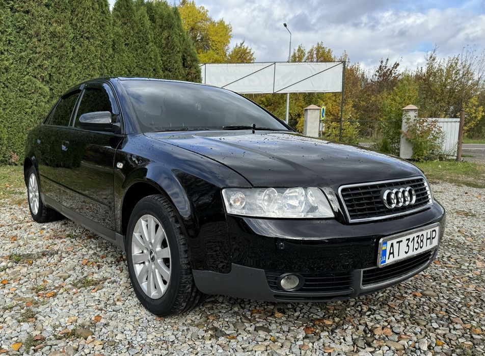 Продам Audi A4.