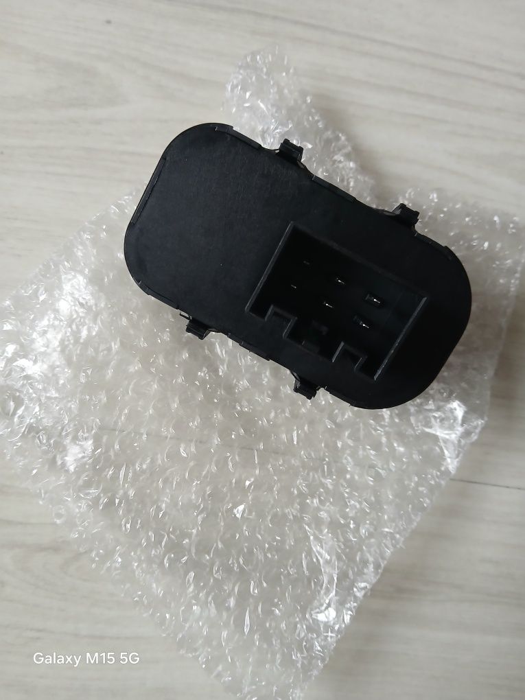 Panel Przełacznik Regulacji szyb do Ford Focus mk1