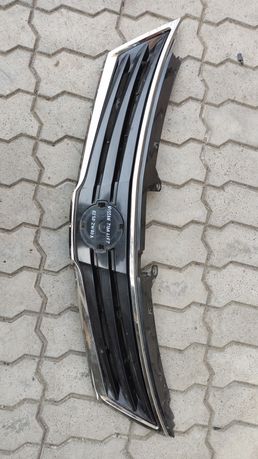 Решітка Nissan Tiida, 62310 ZW80A, 07-..