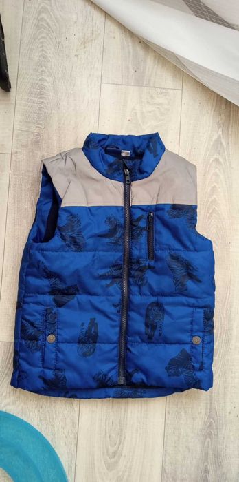 bezrekawnik dla chłopca r.116