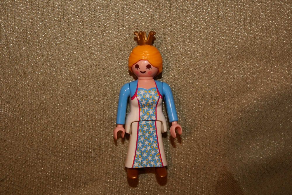 Figurka ludzik królewna księżniczka z korona Playmobil Princess 5456