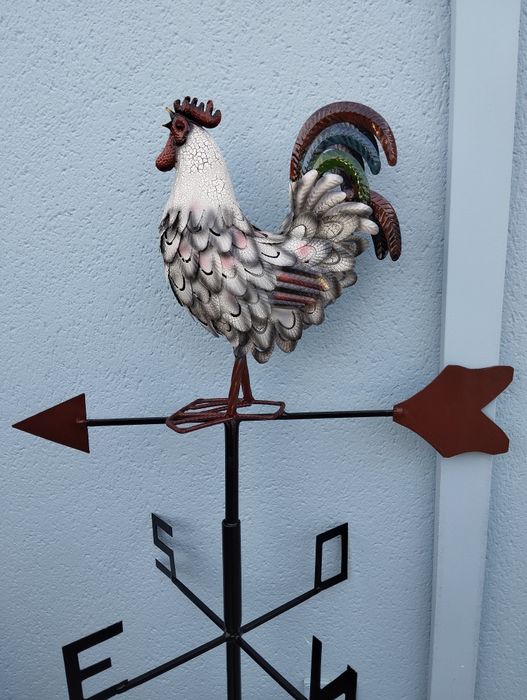 Catavento com galo colorido