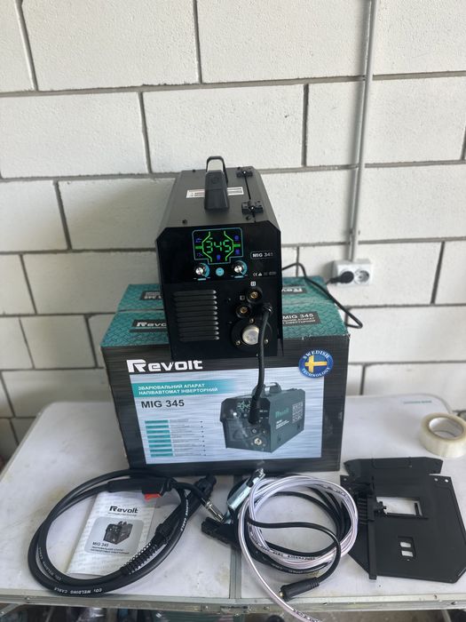 Сварочный полуавтомат Revolt MIG 345